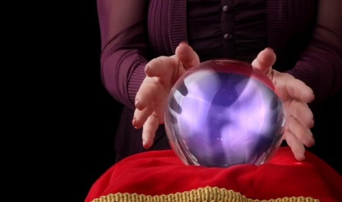 Come indovinare su una sfera di cristallo